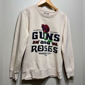 ✨$8 CLEAR-OUT✨ Guns N' Roses Retro Graphic Comfy Pullover Sweatshirt Top Cream
